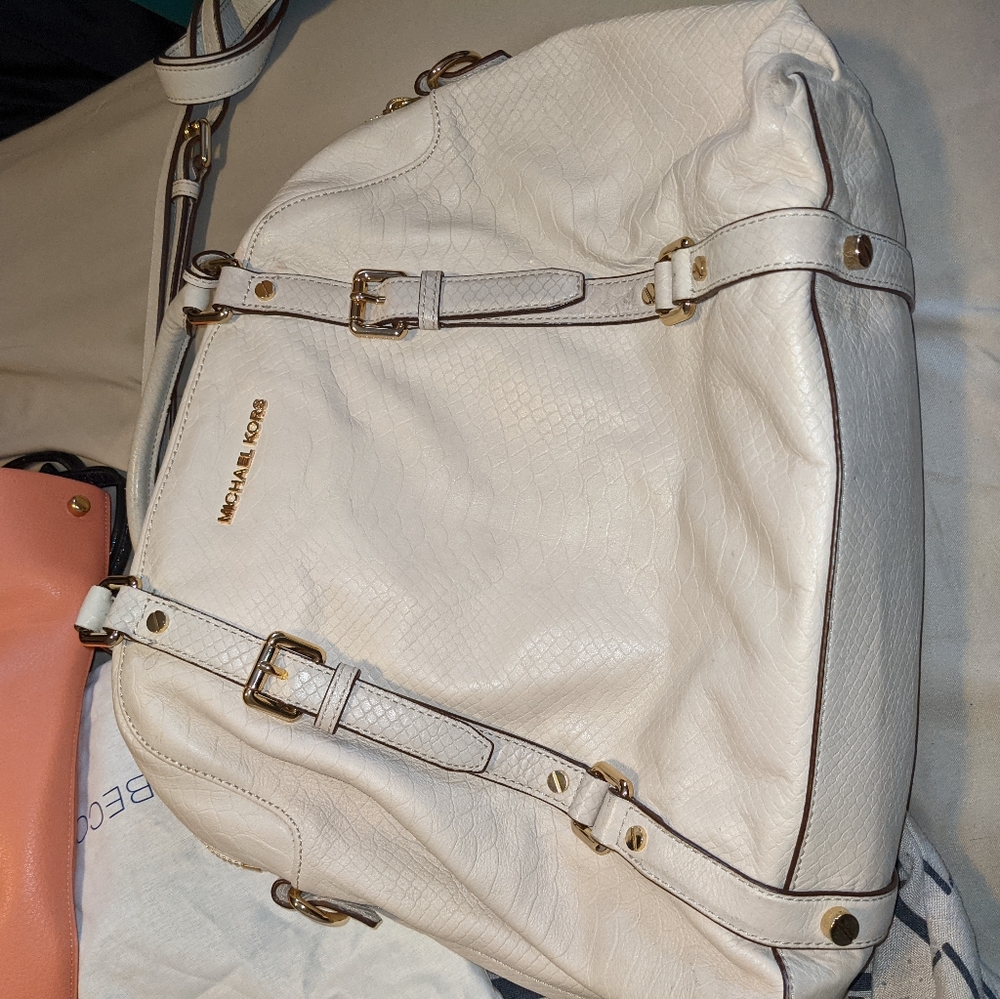Michael kors satchel bag